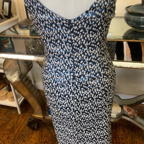 ❤️❤️ SOLD❤️❤️ Nicole Miller Boutique Exclusive - NWT - Splarking Blue - Picture 6 of 7
